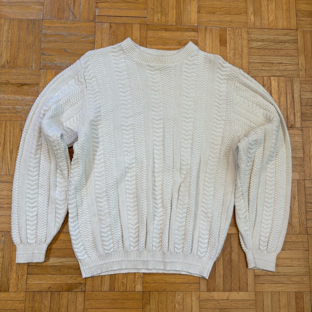 Bill Blass Cable Knit Sweater